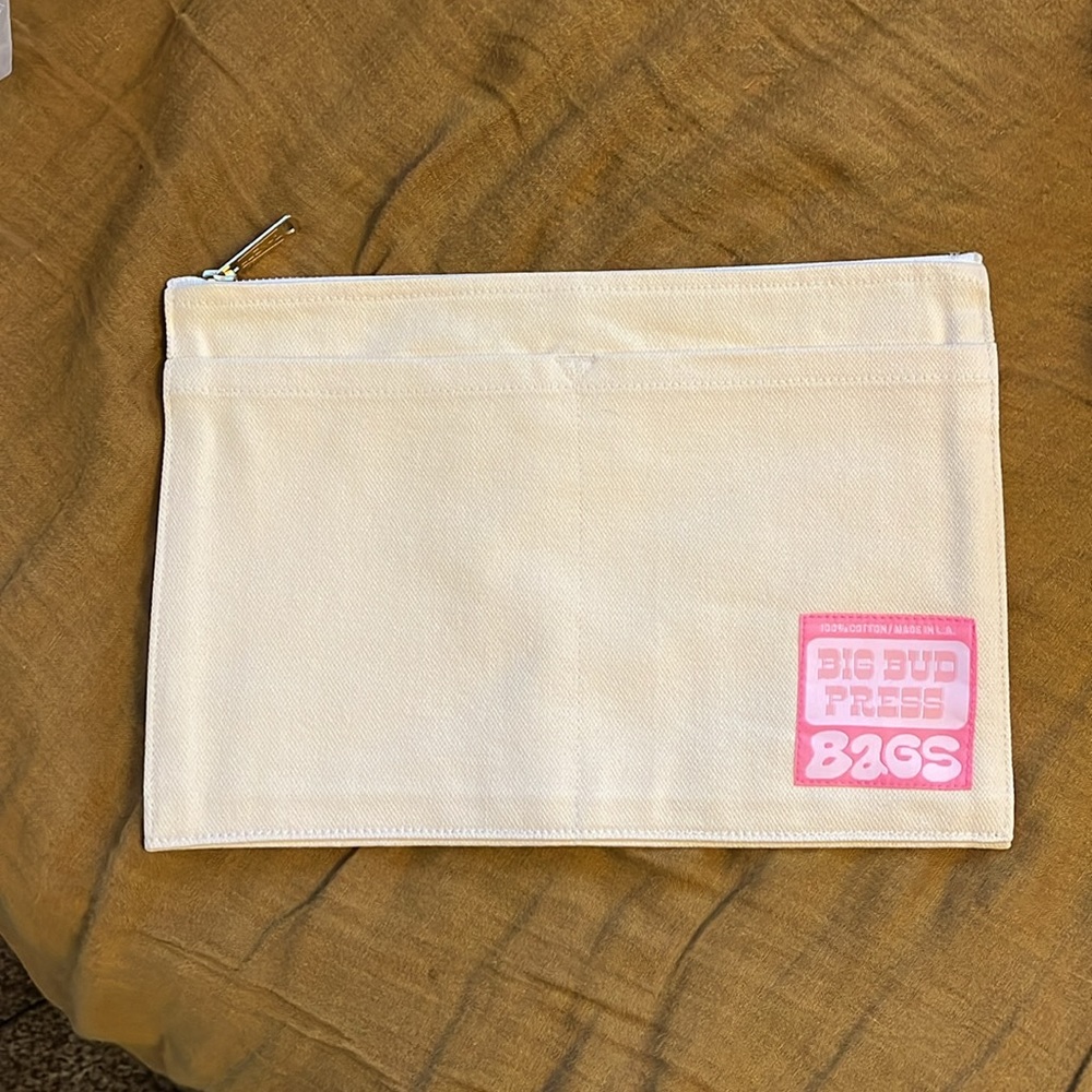 Big Bud Press Big Pouch